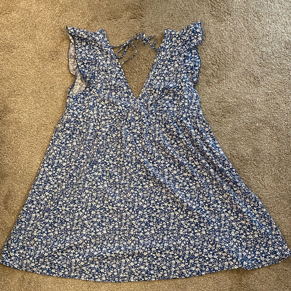 Womens Dress - blue with white flowers - size L